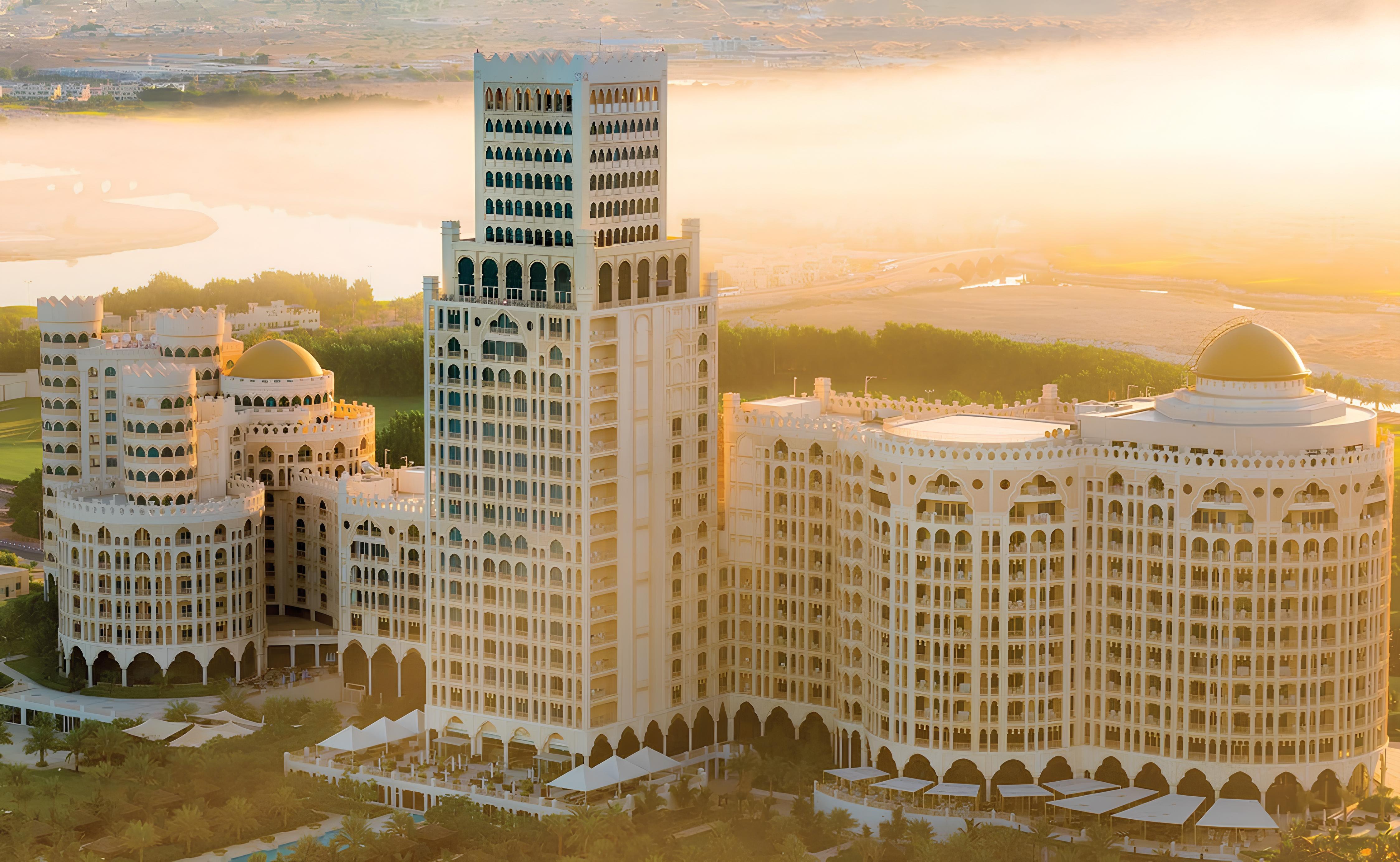 Waldorf Astoria Residences — image 2