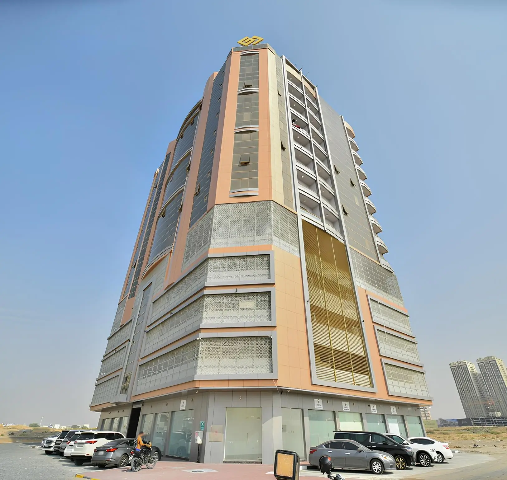 Al Ghoroub Tower