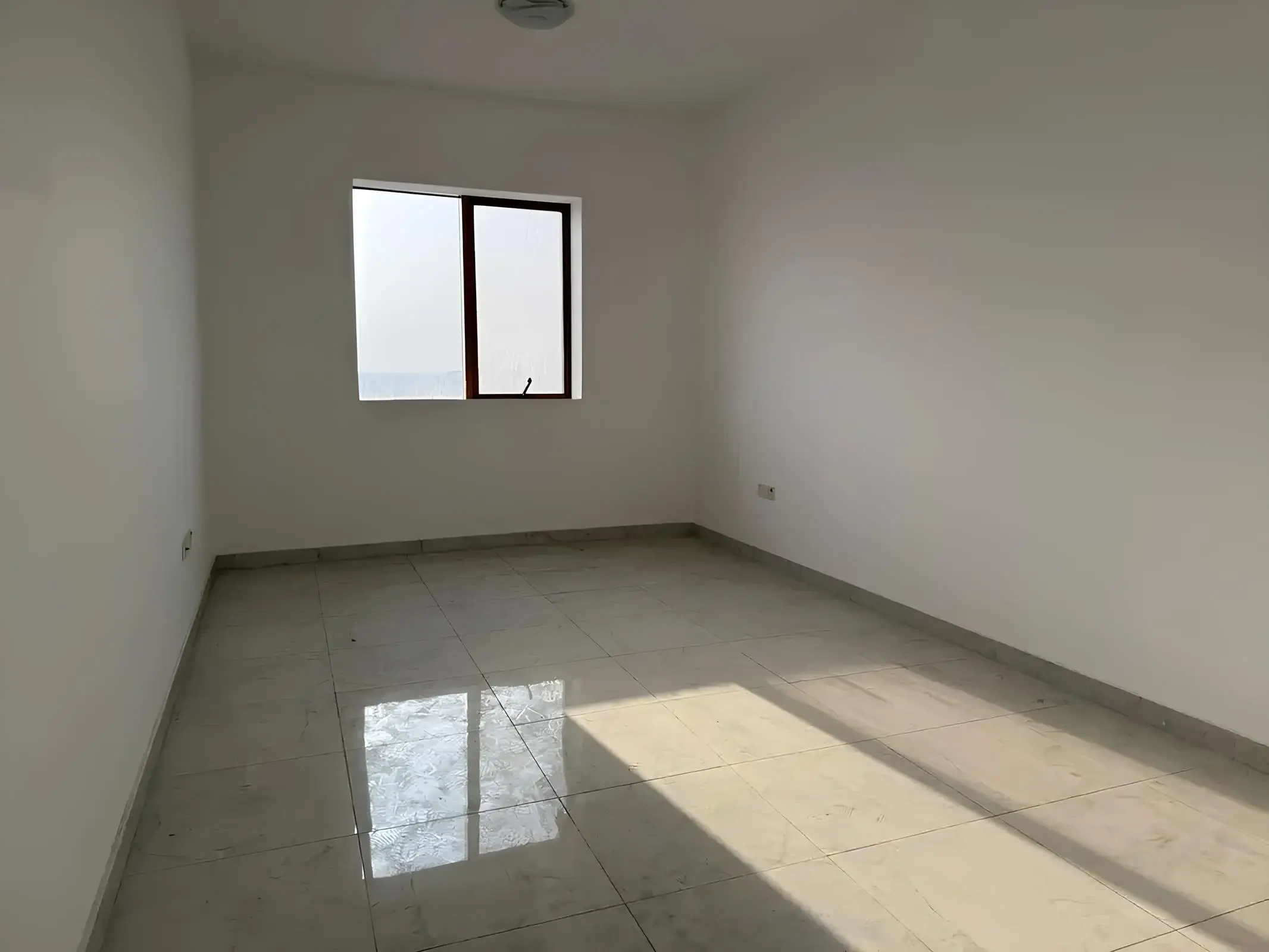 Al Ghoroub Tower — image 4