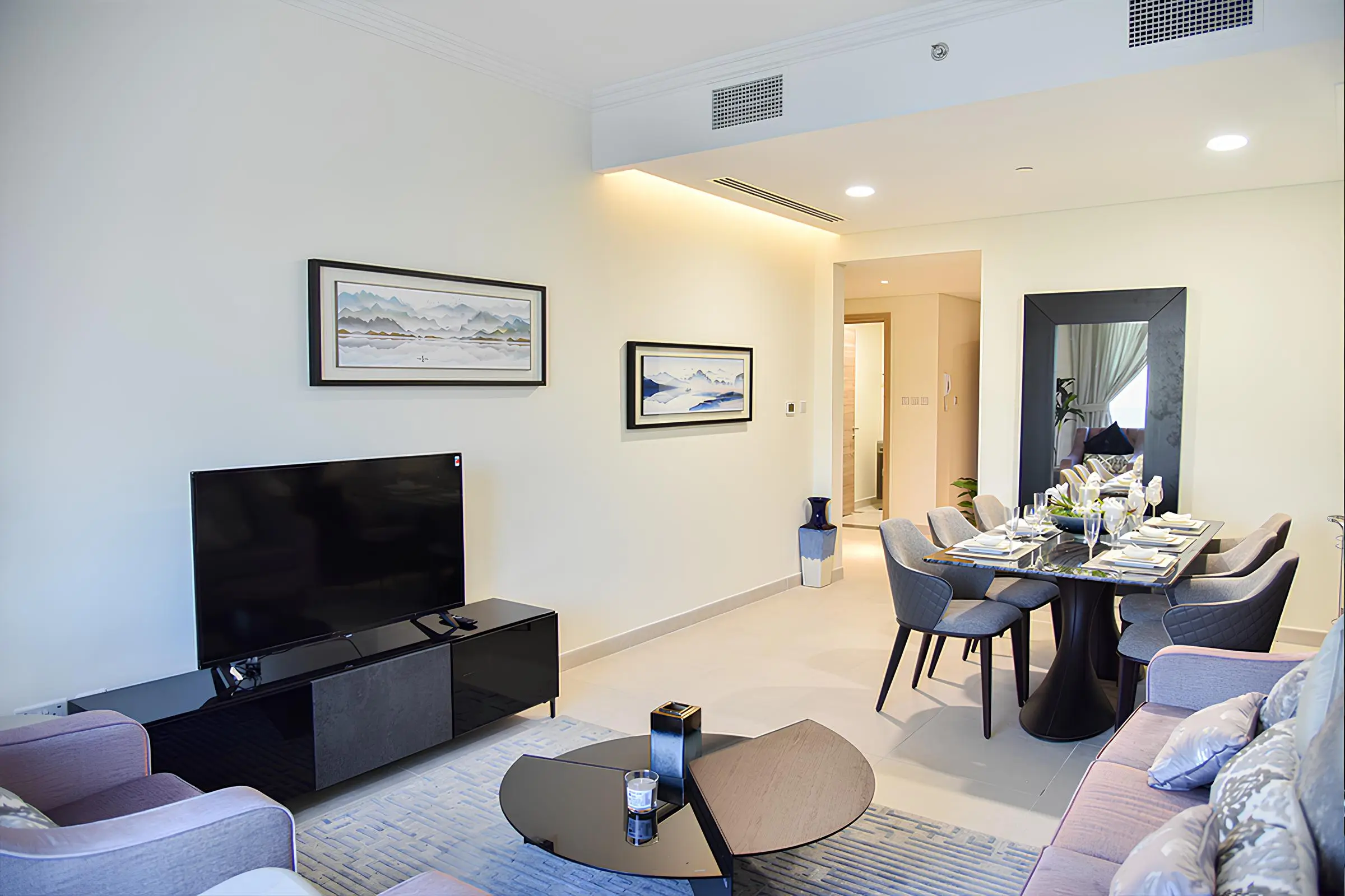 Janayen Avenue — image 8