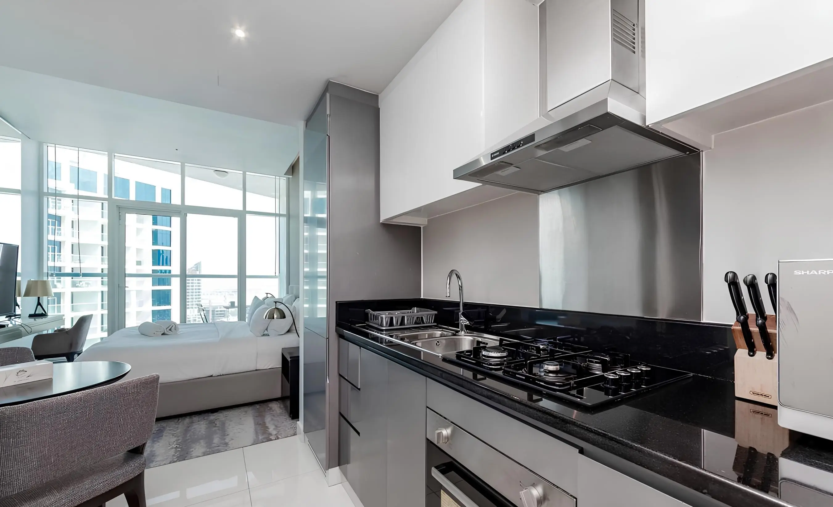 Damac Maison Prive Towers — image 8
