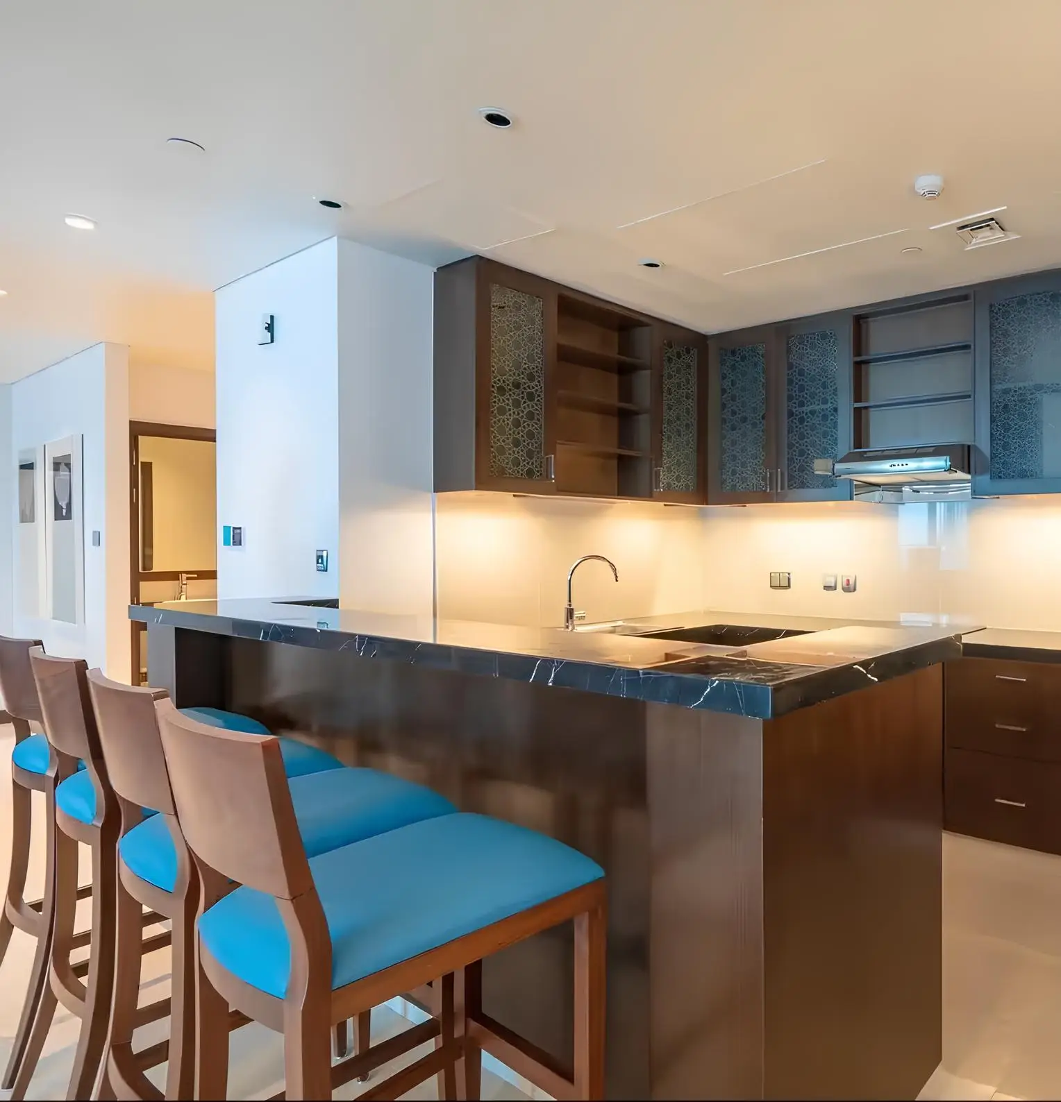 Fairmont Marina Residences — image 4