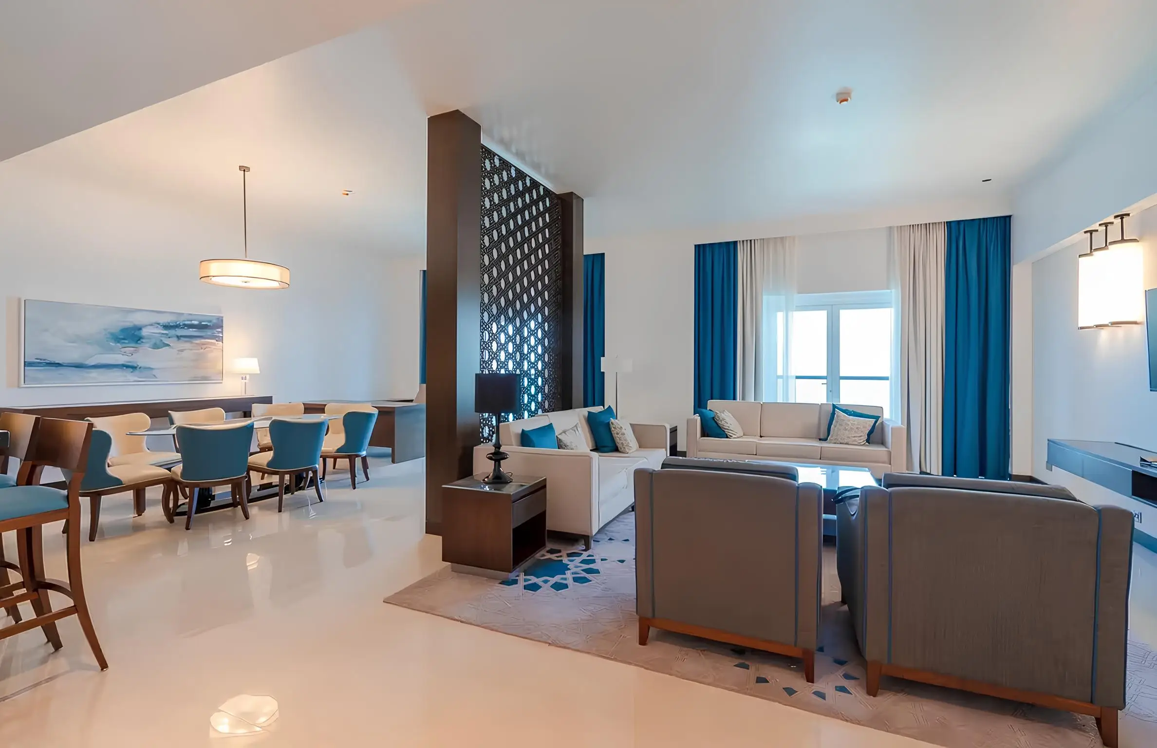 Fairmont Marina Residences — image 6
