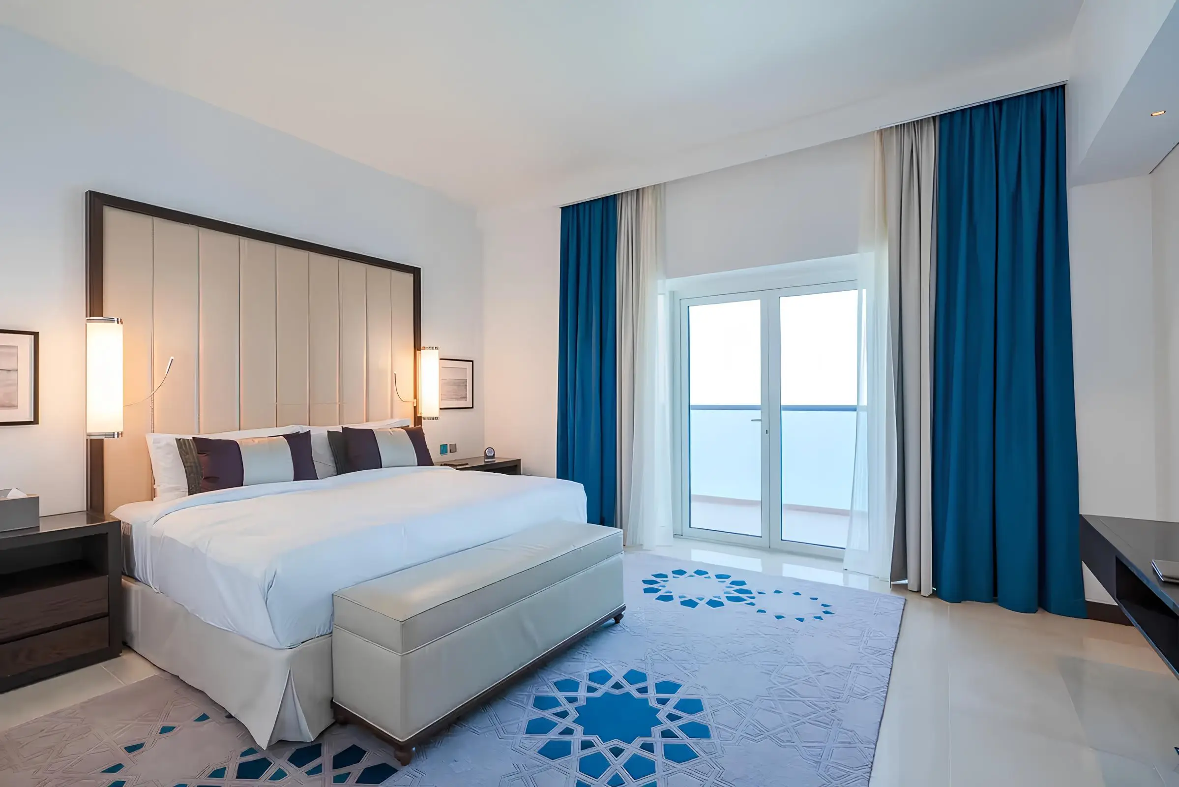 Fairmont Marina Residences — image 7